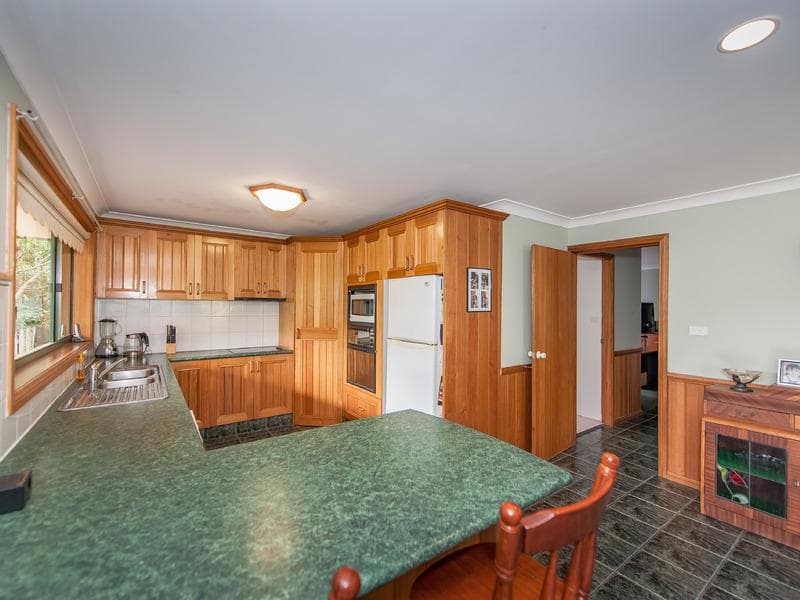 8 Mill Hill, Port Macquarie, Port Macquarie - Thumbnail 2