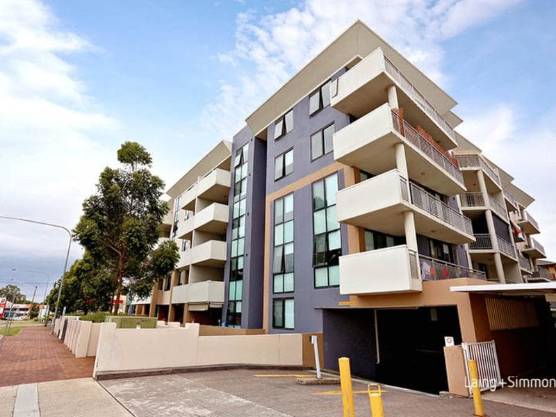 33/31-35 Third Avenue, Blacktown, Blacktown - Image 1