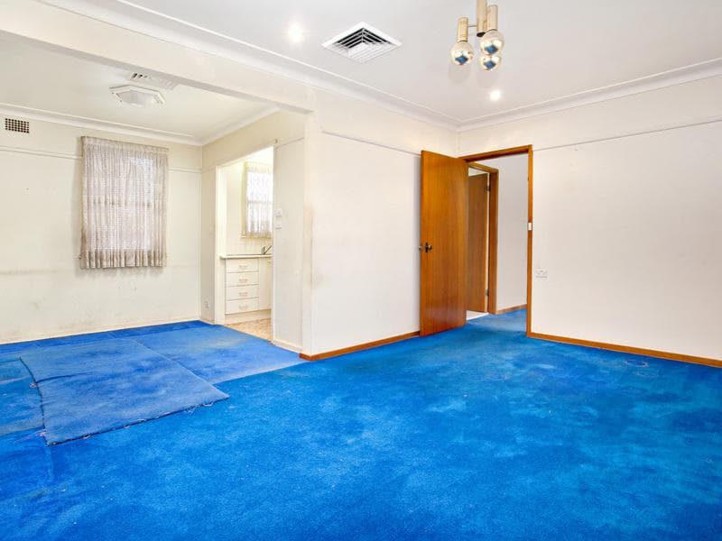 96 Solander Road, Seven Hills, Seven Hills - Thumbnail 6