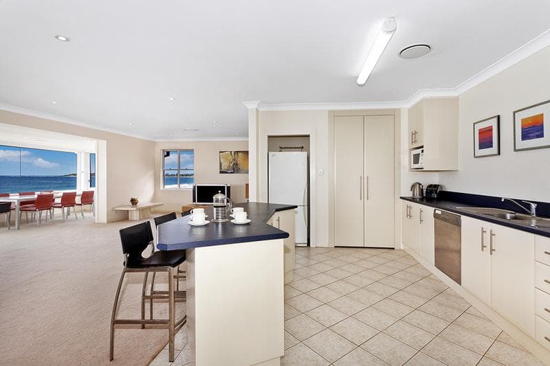 9/9																										Foss St
														
								Forest Lodge, NSW 2037, Narrabeen - Thumbnail 6