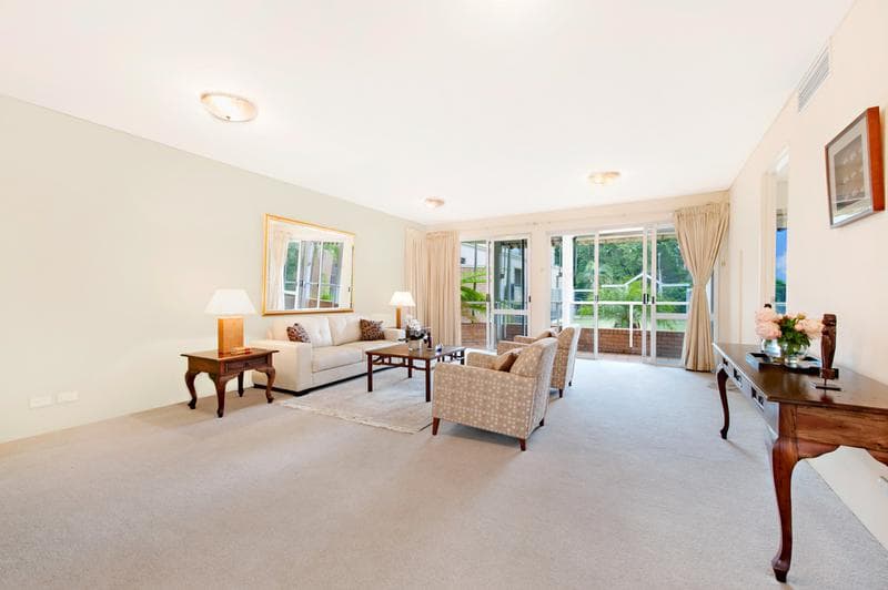 2/11 Ian Street, Rose Bay, Rose Bay - Thumbnail 2