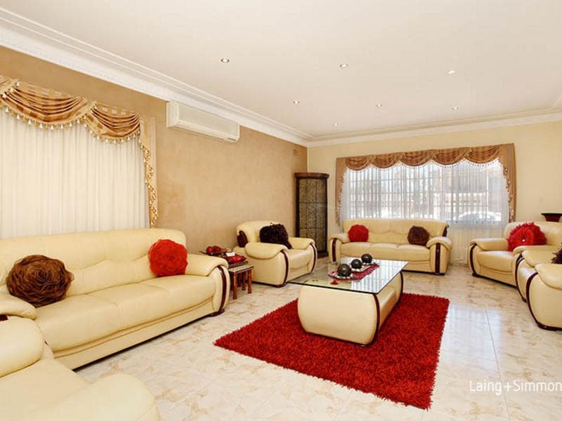14/34																										Kings Cross Road
														
								Potts Point, NSW 2011, Granville - Thumbnail 3