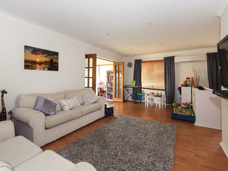 6 Plymouth Place, Port Macquarie, Port Macquarie - Thumbnail 2