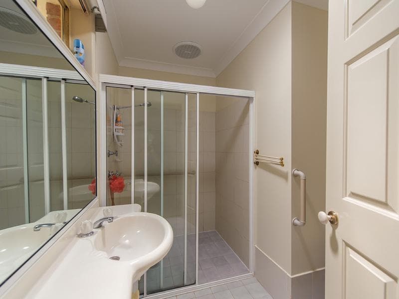 14/34																										Kings Cross Road
														
								Potts Point, NSW 2011, Port Macquarie - Thumbnail 6