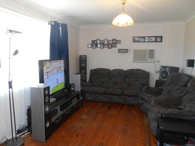 2 Rignold Street, Doonside, Doonside - Thumbnail 2