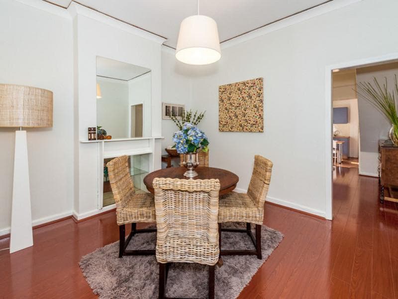 13/114																										Donohue St
														
								Kings Park, NSW 2148, Glebe - Thumbnail 7