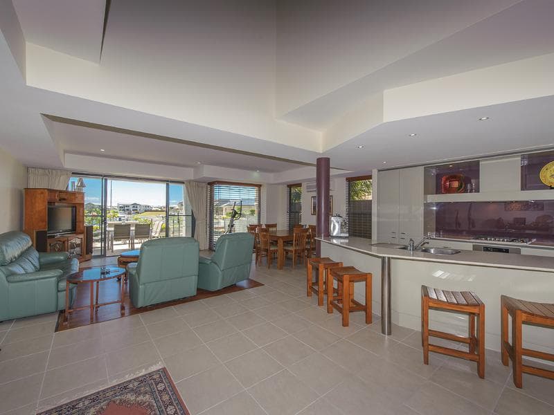 2/2 Mcinherney Close, Port Macquarie, Port Macquarie - Thumbnail 4