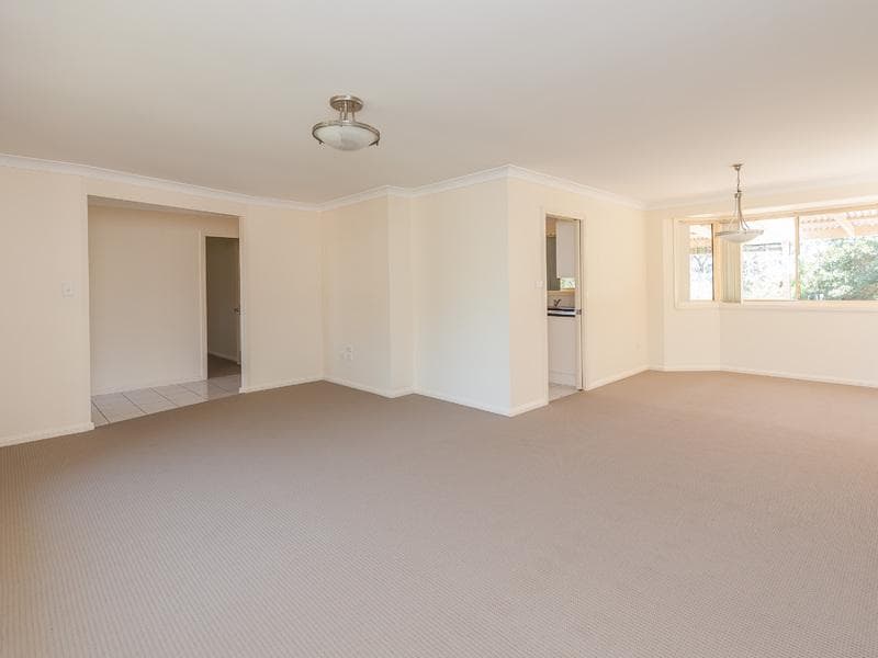 21 Burrawong Drive, Port Macquarie, Port Macquarie - Thumbnail 2