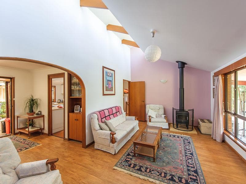22 Mahogany Hill, Port Macquarie, Port Macquarie - Thumbnail 2