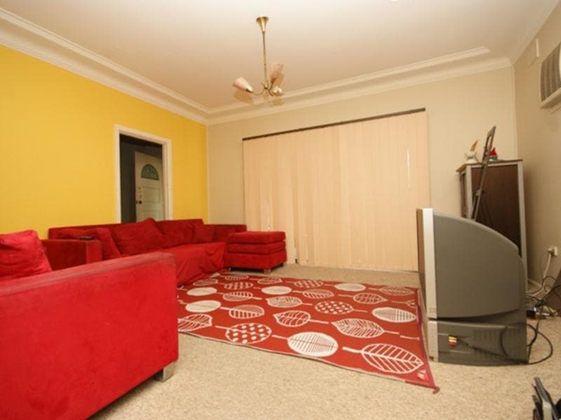 13/114																										Donohue St
														
								Kings Park, NSW 2148, Blacktown - Thumbnail 4
