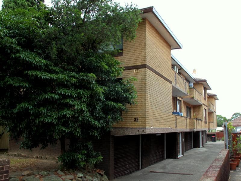 6/32 Oswald Street, Campsie, Campsie - Image 1