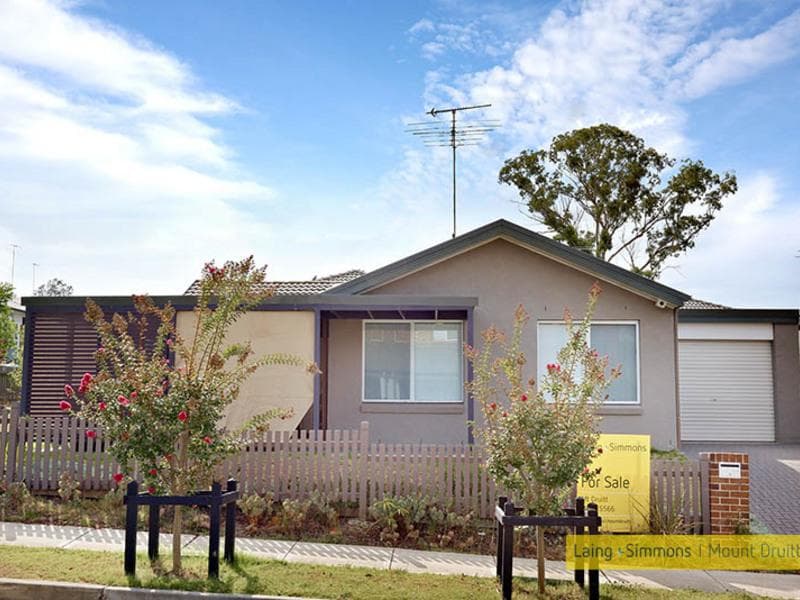21 Coorlong Place, St Marys, St Marys - Image 1