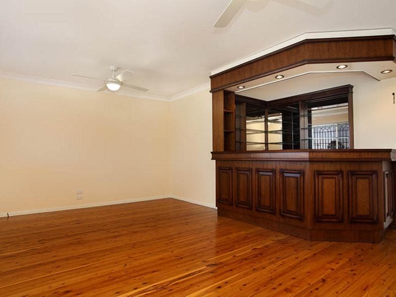 1																										Brenan St
														
								Fairfield, NSW 2165, Guildford - Thumbnail 2
