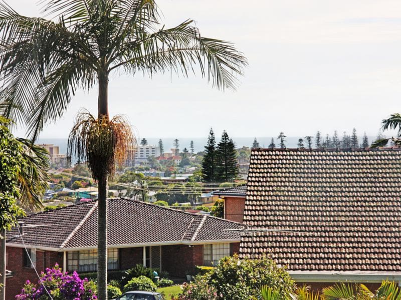 17 Marsden Crescent, Port Macquarie, Port Macquarie - Thumbnail 2