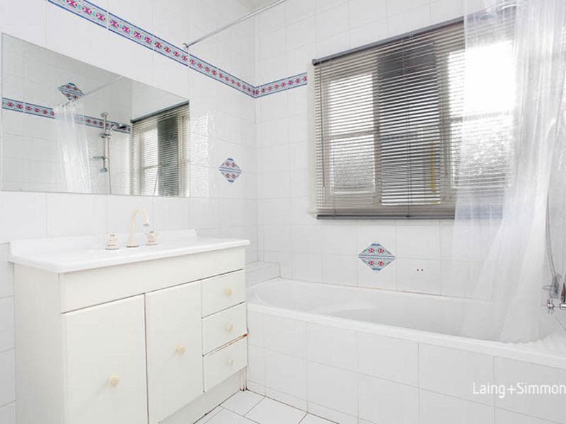 15 Adam Street, Guildford, Guildford - Thumbnail 4