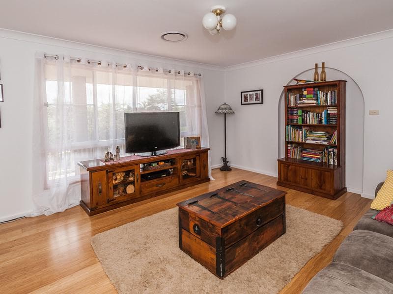 14 Verbena Avenue, Port Macquarie, Port Macquarie - Thumbnail 2