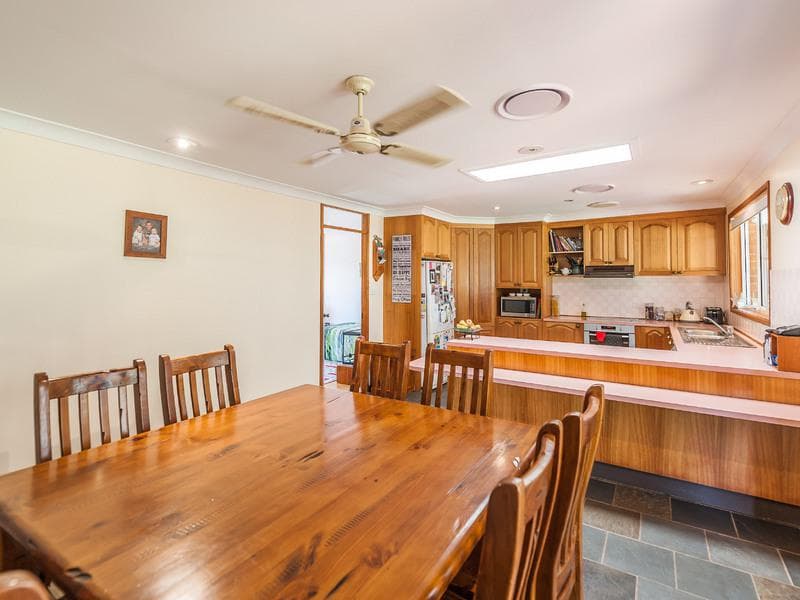 14 Verbena Avenue, Port Macquarie, Port Macquarie - Thumbnail 3