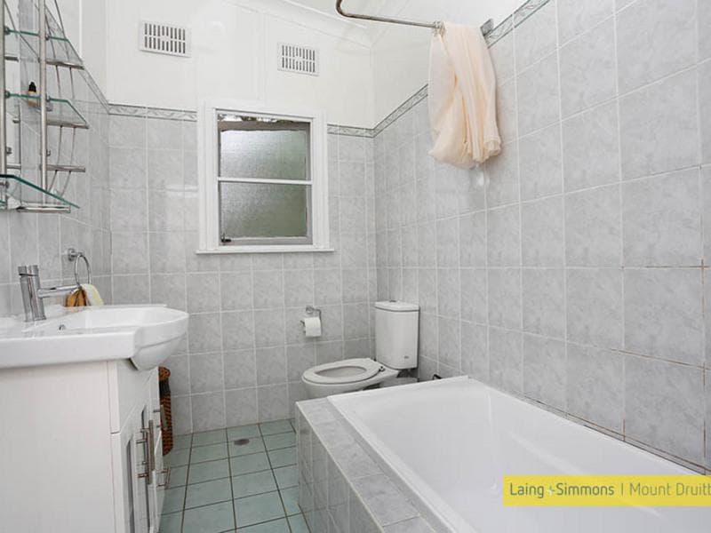 21 Bougainville Road,, Lethbridge Park, Lethbridge Park - Thumbnail 7
