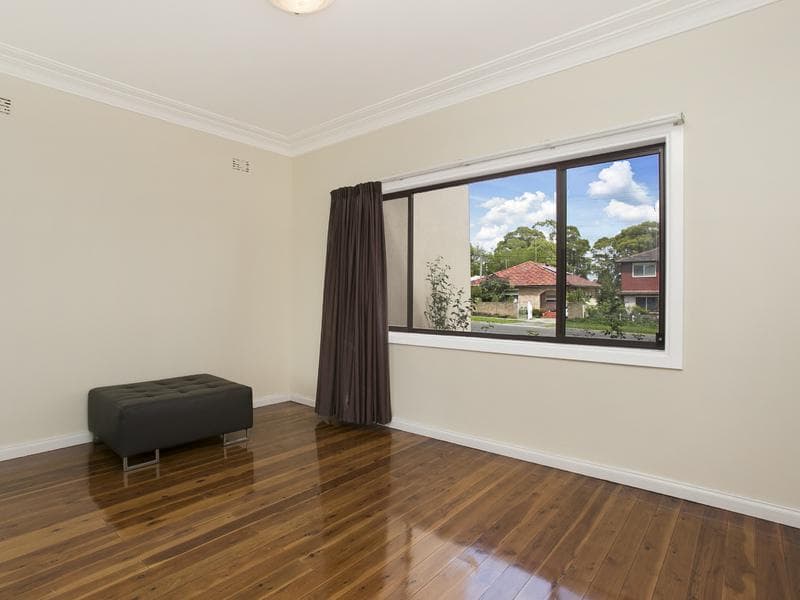 4 Haig Street, Mount Pritchard, Mount Pritchard - Thumbnail 6