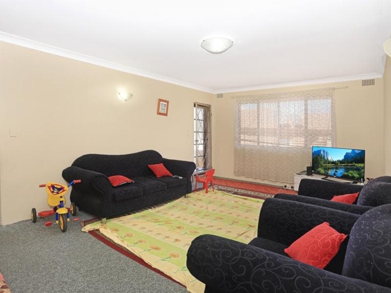 55 Yangoora Rd, Belmore, Belmore - Thumbnail 4