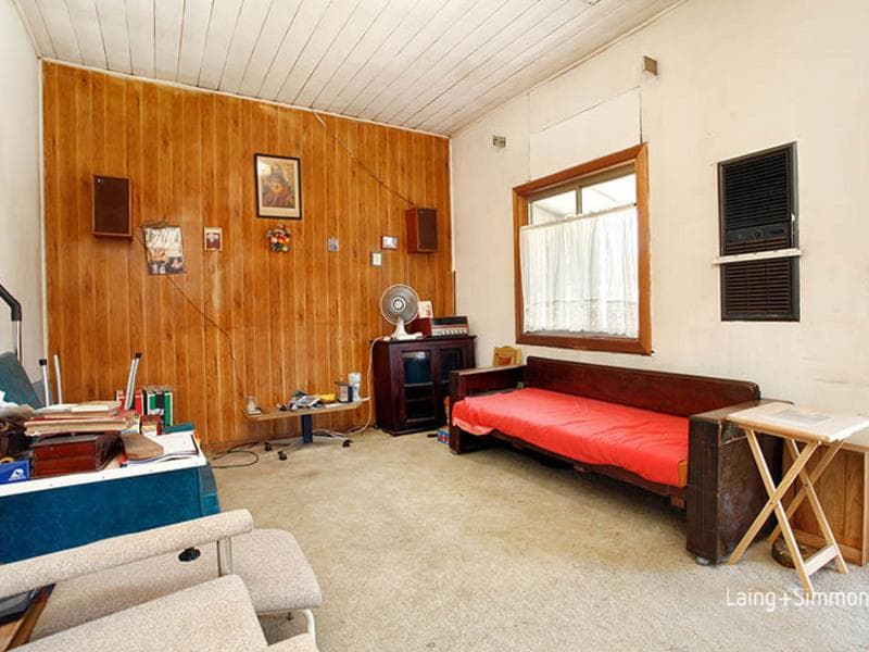 61 Wisdom Street, Guildford, Guildford - Thumbnail 4