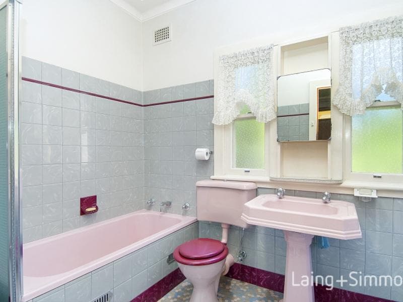 6 Hall Avenue, Thornleigh, Thornleigh - Thumbnail 5