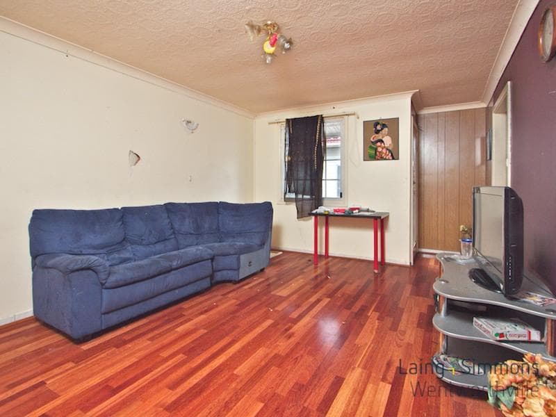 1/99-111																										Karimbla Road
														
								Miranda, NSW 2228, Girraween - Thumbnail 2