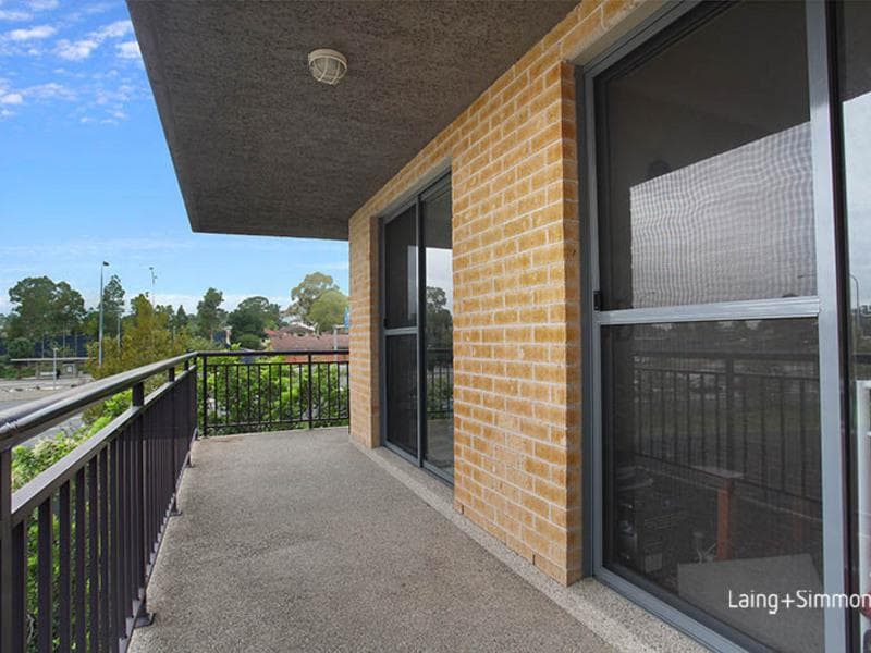 32/5-9 Fourth Avenue, Blacktown, Blacktown - Image 1