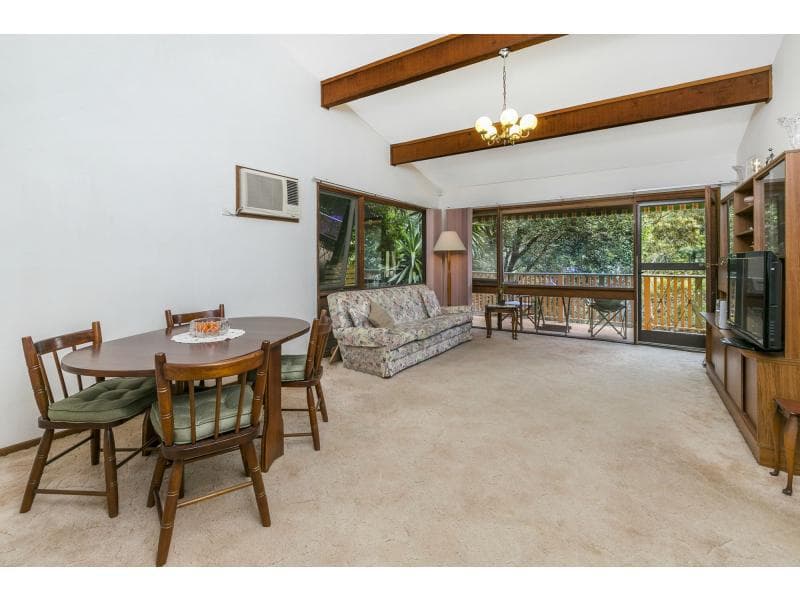 31 Tatiara Crescent, North Narrabeen, North Narrabeen - Thumbnail 4