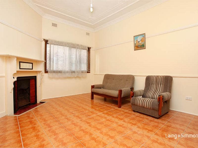 22 Seventh Street, Granville, Granville - Thumbnail 4