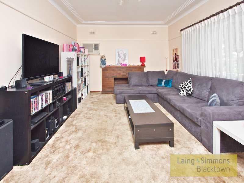 12 Bedford Road, Blacktown, Blacktown - Thumbnail 2