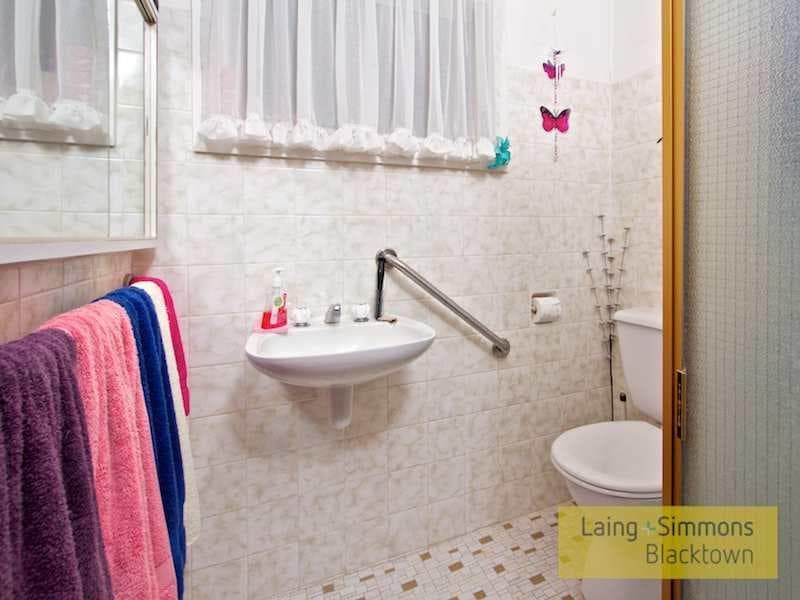 12 Bedford Road, Blacktown, Blacktown - Thumbnail 7