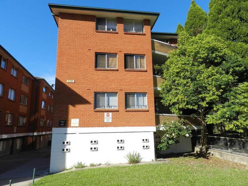 13/170 Sandal Crescent, Carramar, Carramar - Image 1