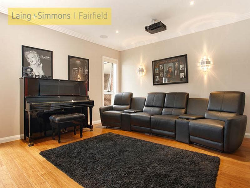 9 Pentland Street, Middleton Grange, Middleton Grange - Thumbnail 3