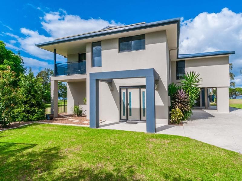 20 Shoreline Drive, Port Macquarie, Port Macquarie - Image 1