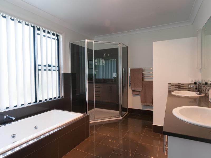 20 Shoreline Drive, Port Macquarie, Port Macquarie - Thumbnail 7