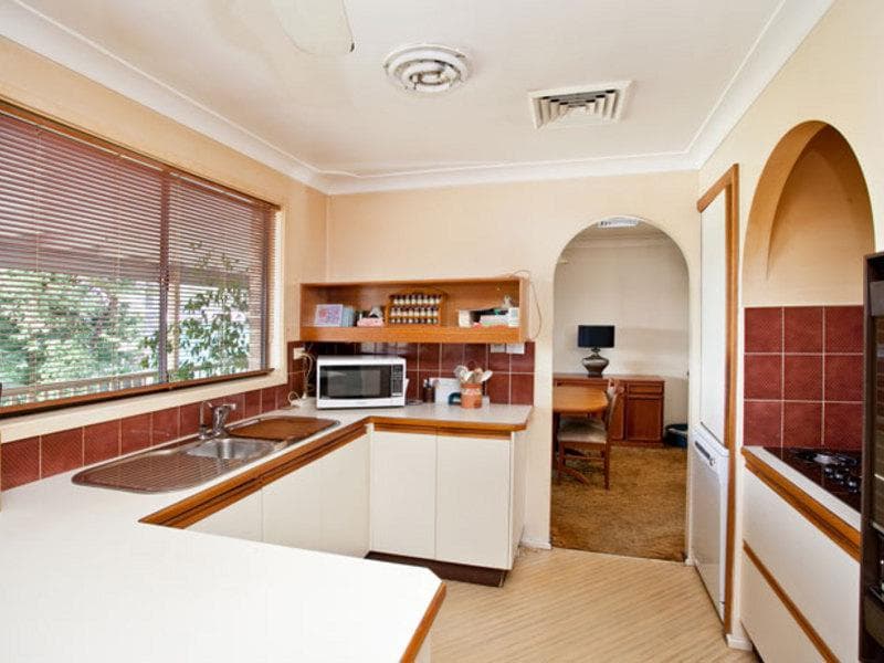 65 Deptford Ave, Kings Langley, Kings Langley - Thumbnail 2