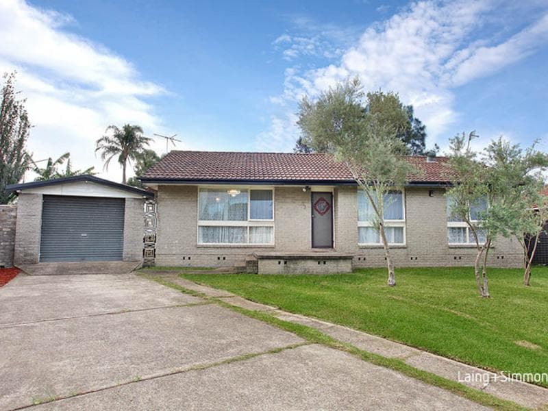 3 Nadia Place, Guildford, Guildford - Image 1