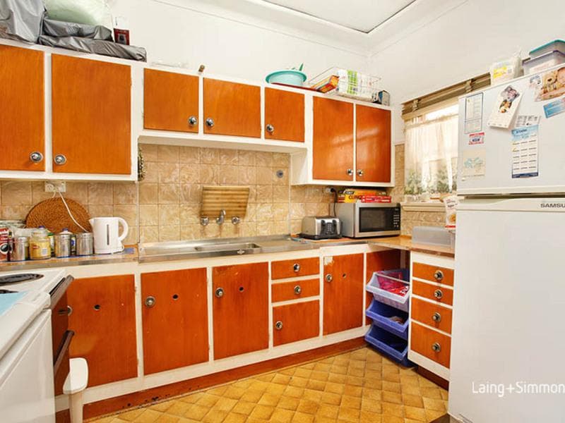 6 Myee Street, Merrylands, Merrylands - Thumbnail 2
