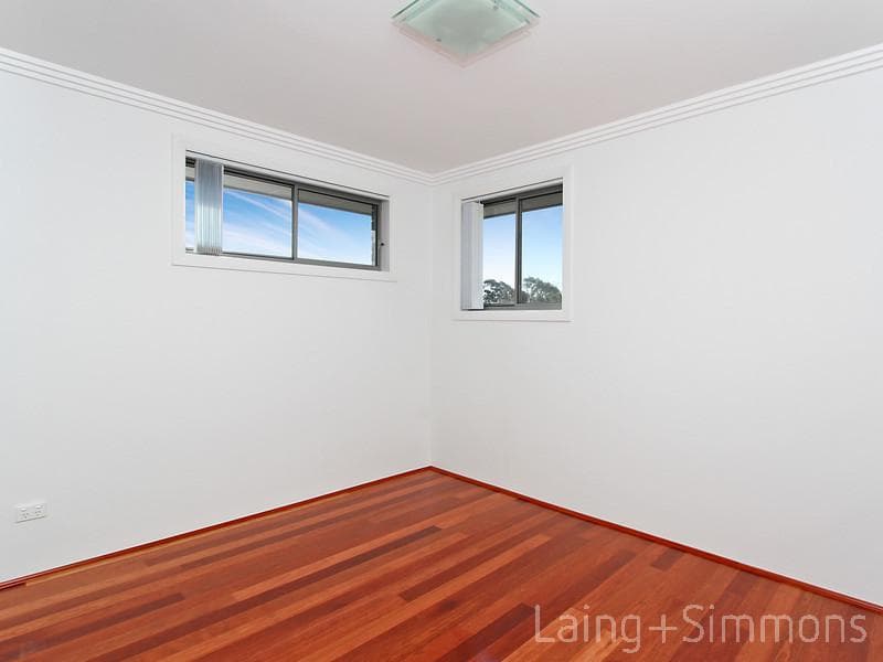 521 Marion Street, Georges Hall, Georges Hall - Thumbnail 6