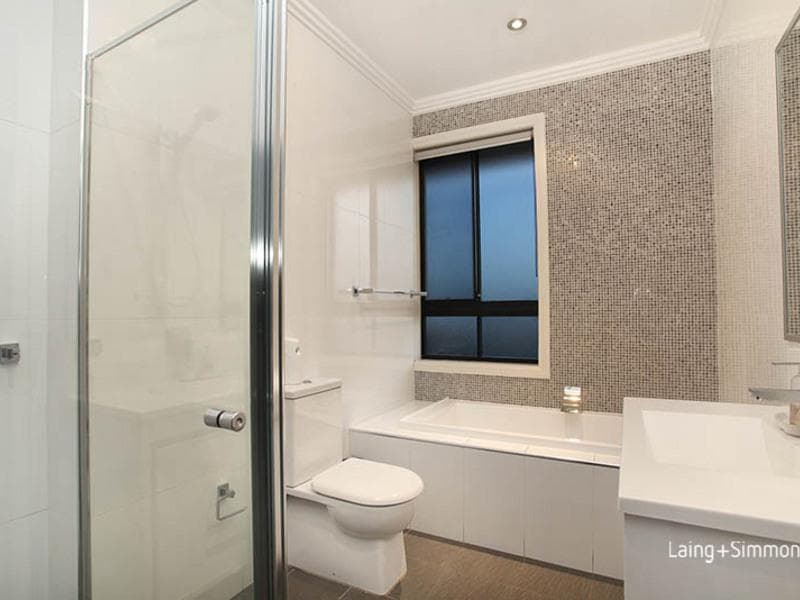 1/2-4																										Heather Street
														
								Port Macquarie, NSW 2444, North Parramatta - Thumbnail 6