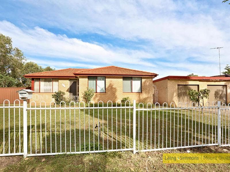 552 Luxford Rd, Shalvey, Shalvey - Image 1