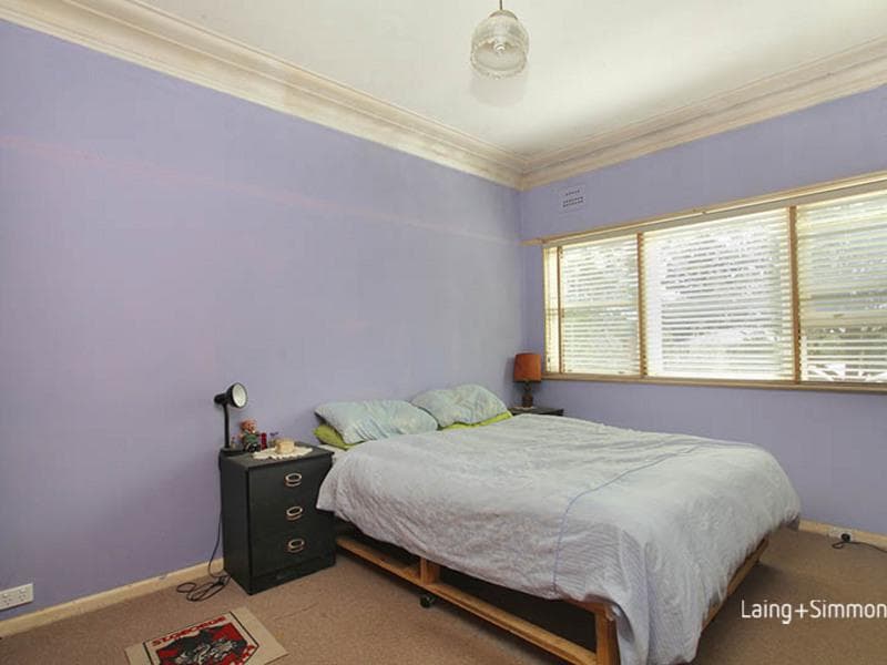 17 Farnsworth Avenue, Campbelltown, Campbelltown - Thumbnail 3