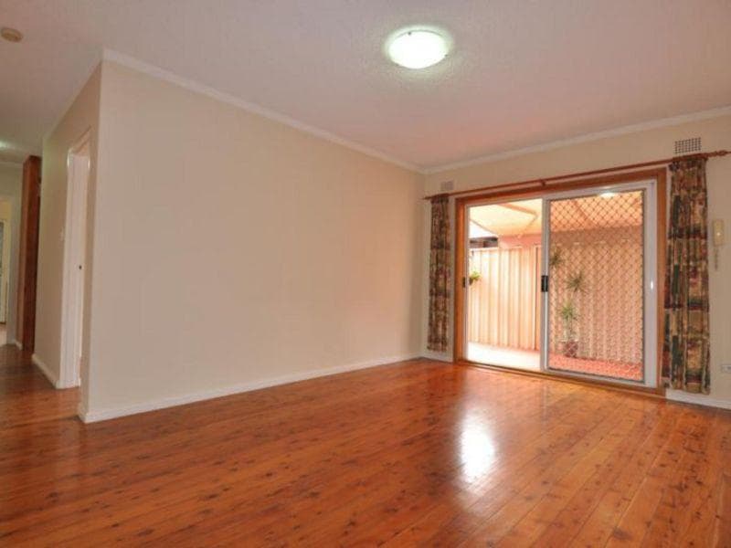 2/4 Rickard Street, Punchbowl, Punchbowl - Thumbnail 2