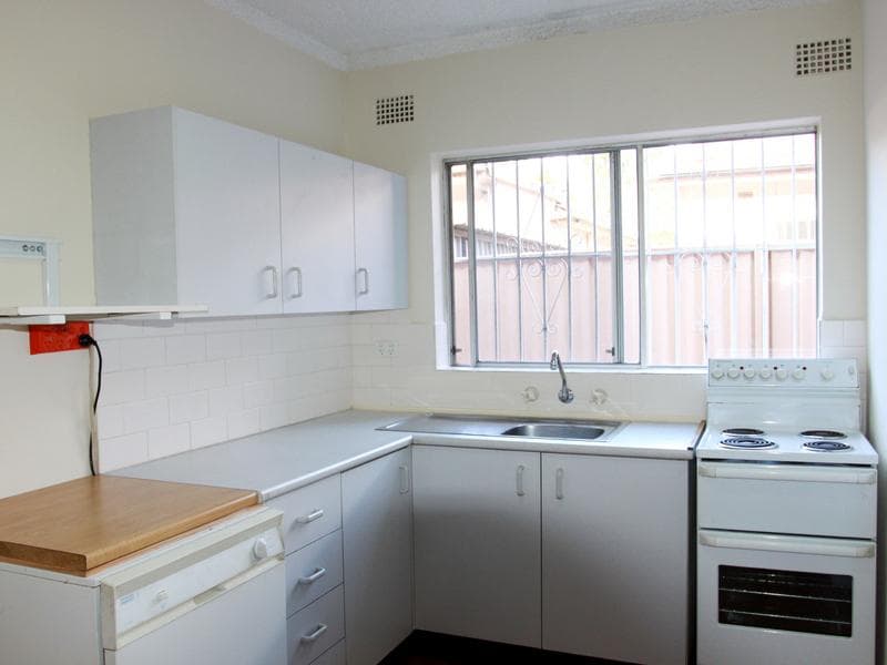 2/4 Rickard Street, Punchbowl, Punchbowl - Thumbnail 5