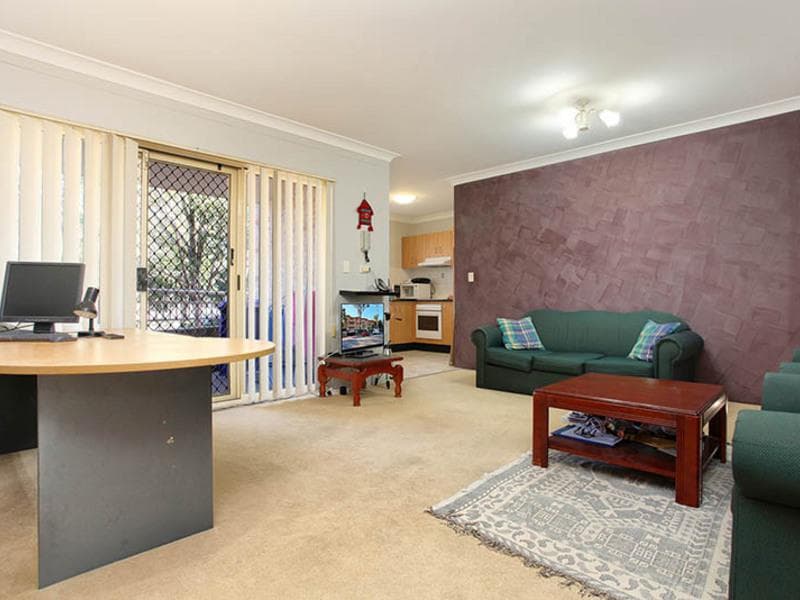 3/53 - 57 Kenyons Road, Merrylands, Merrylands - Thumbnail 2