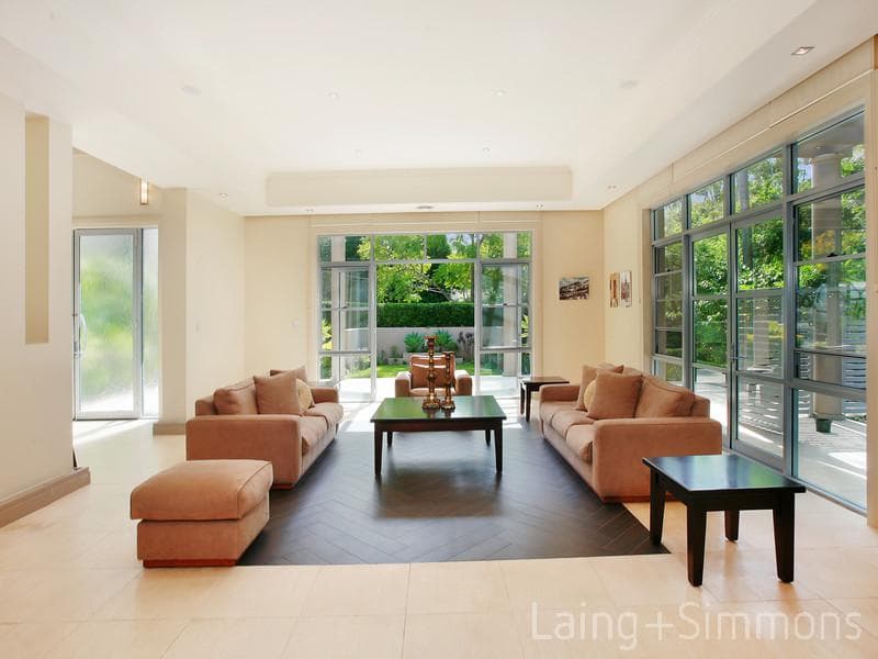 18 Greens Avenue, Oatlands, Oatlands - Thumbnail 3