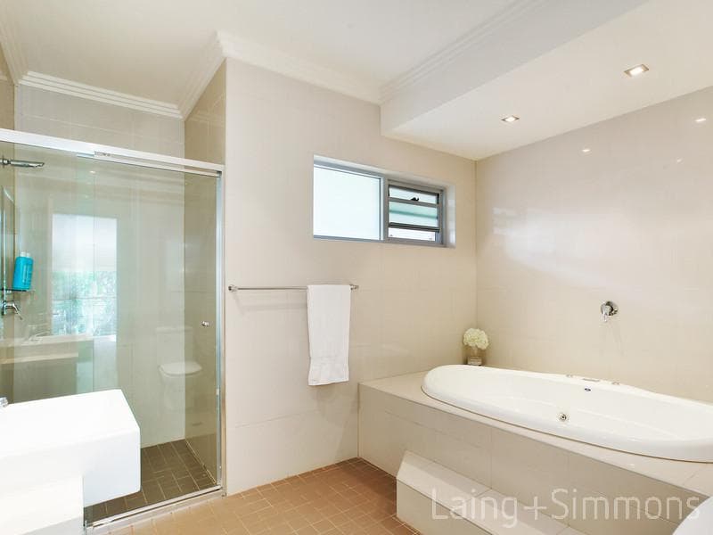 18 Greens Avenue, Oatlands, Oatlands - Thumbnail 7