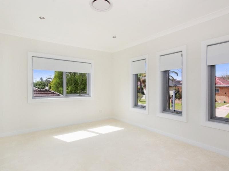 1/99-111																										Karimbla Road
														
								Miranda, NSW 2228, Merrylands - Thumbnail 5