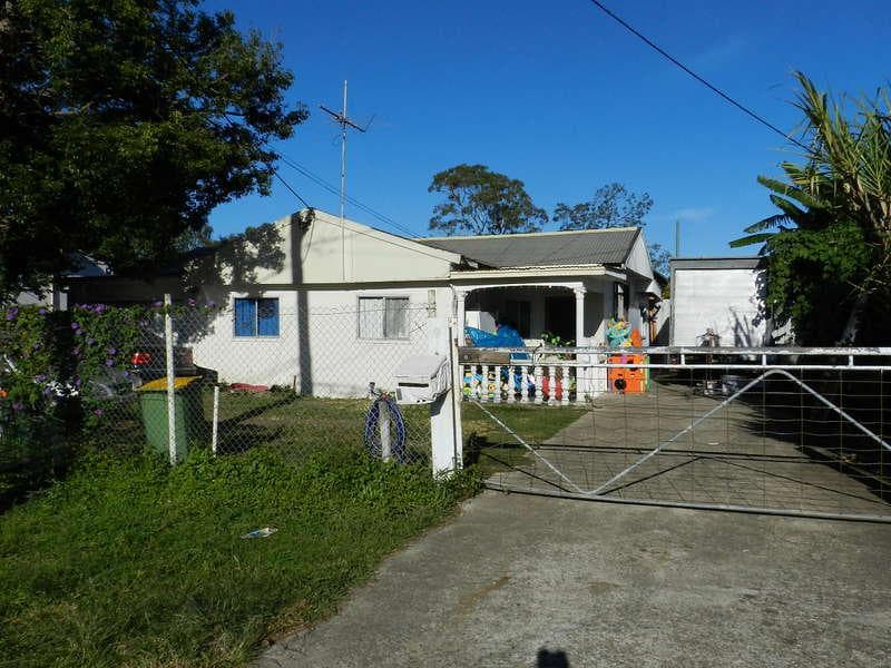 17 Knight Street, Lansvale, Lansvale - Image 1